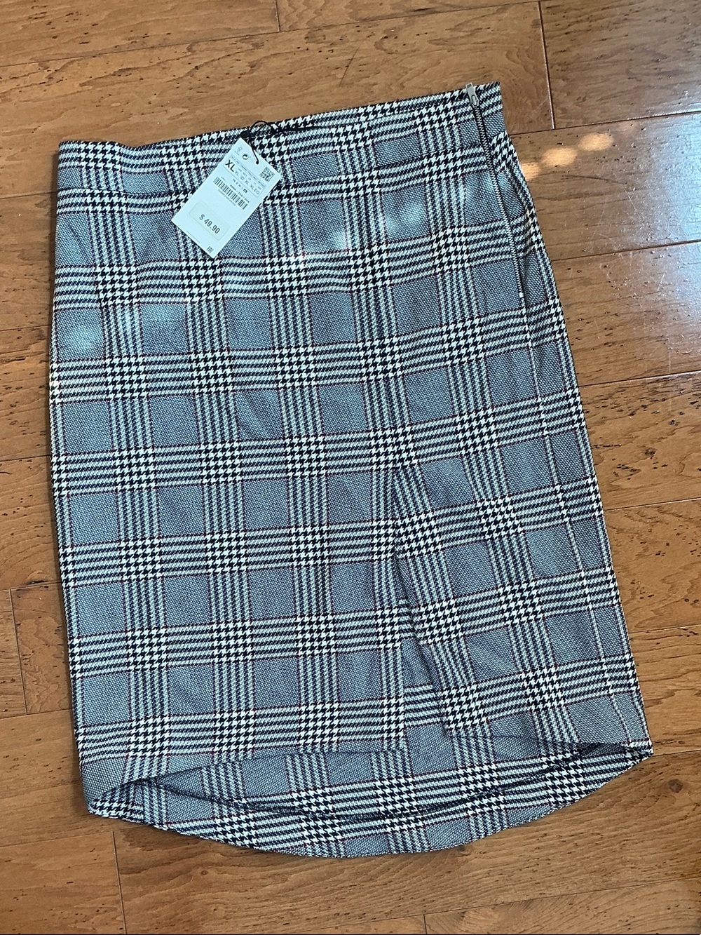 Zara Black & Gray Glen Plaid Pencil Skirt